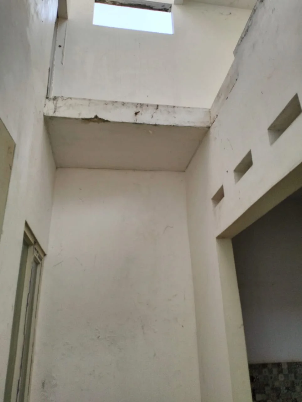 Dijual Lelang Rumah di Safira Juanda Resort Sidoarjo Hunian Asri dan Nyaman - Thumbnail 3