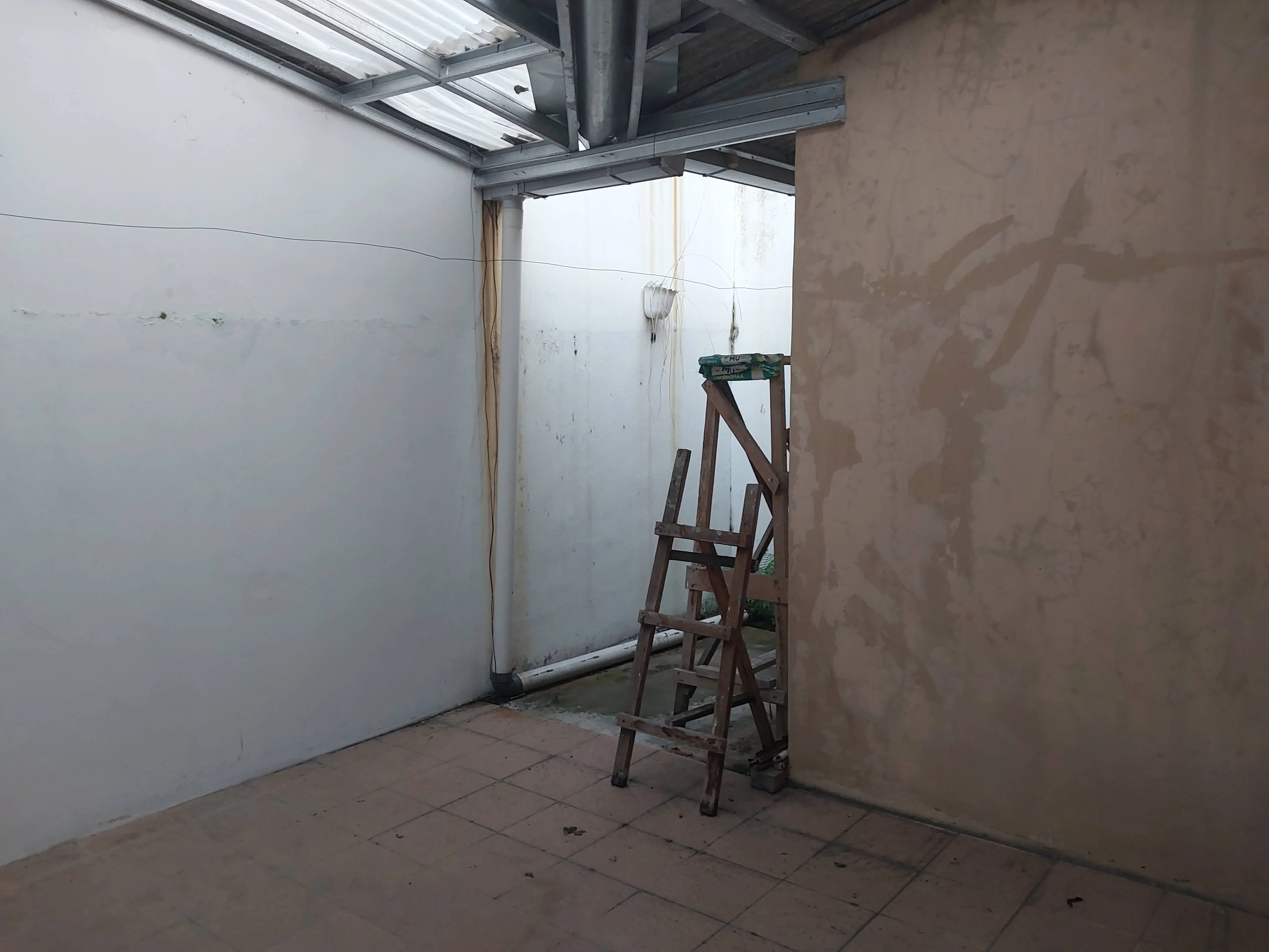 Dijual Lelang Rumah Murah di Perum Lippo Cikarang Bekasi - Thumbnail 2