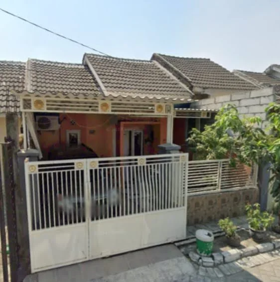 Dijual Rumah Lelang Murah di Perum Graha Tanjung Asri Gresik - Image 1