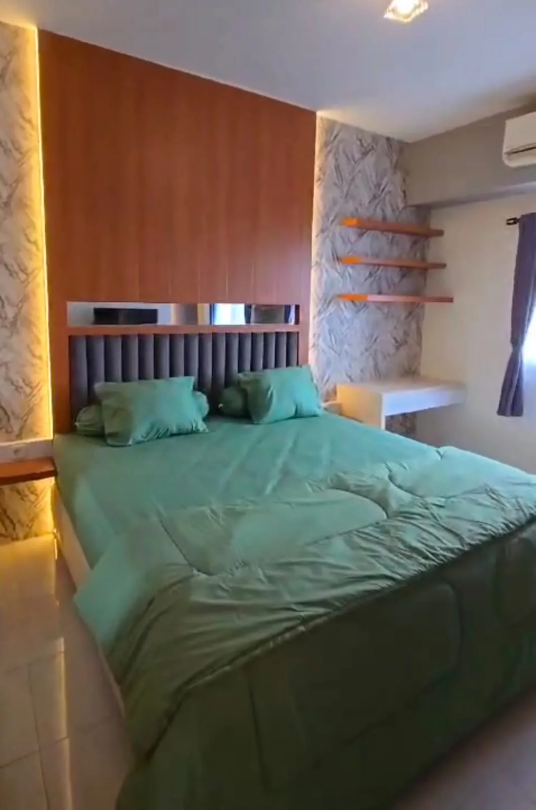 Dijual Apartemen Full Furnished di Puncak Dharmahusada Surabaya Timur - Thumbnail 4