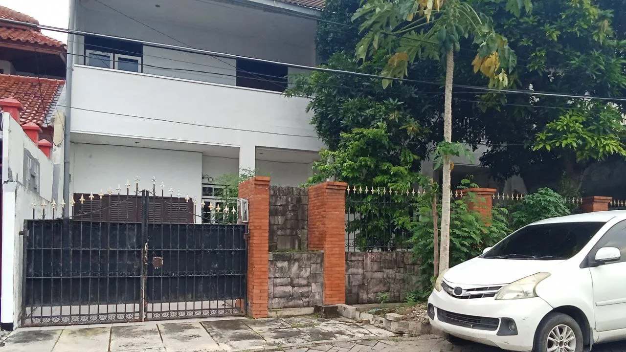 Dijual-Rumah-Nyaman-Strategis-Kupang-Indah-Surabaya-Barat-3