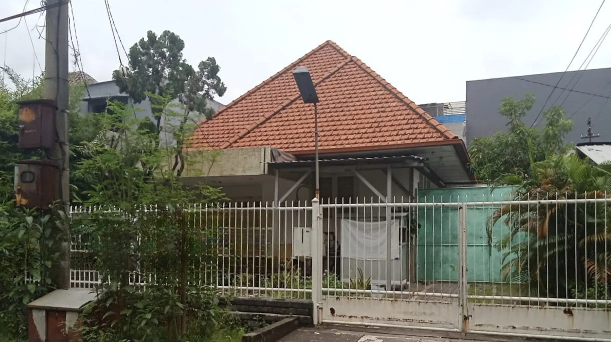 Dijual-Rumah-Lokasi-Strategis-Jalan-Doho-Surabaya-Pusat-1