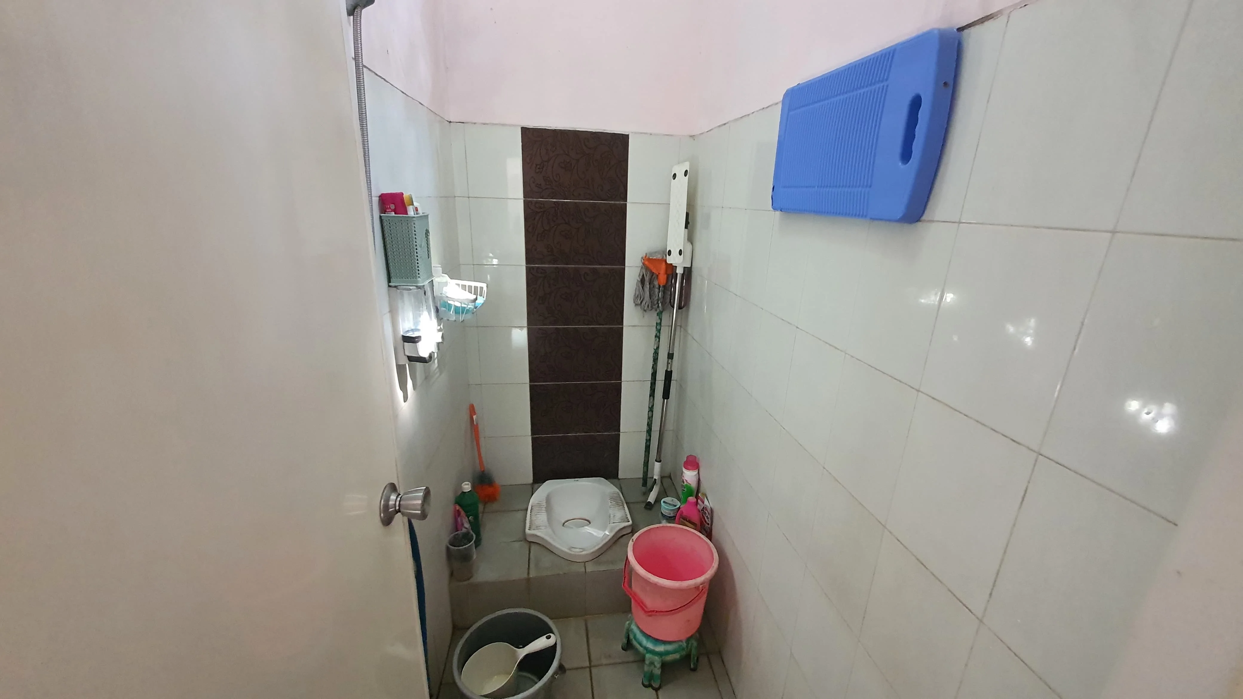 Dijual Rumah Pojok di Graha Juanda Sidoarjo Lokasi Nyaman dan Aman - Thumbnail 2