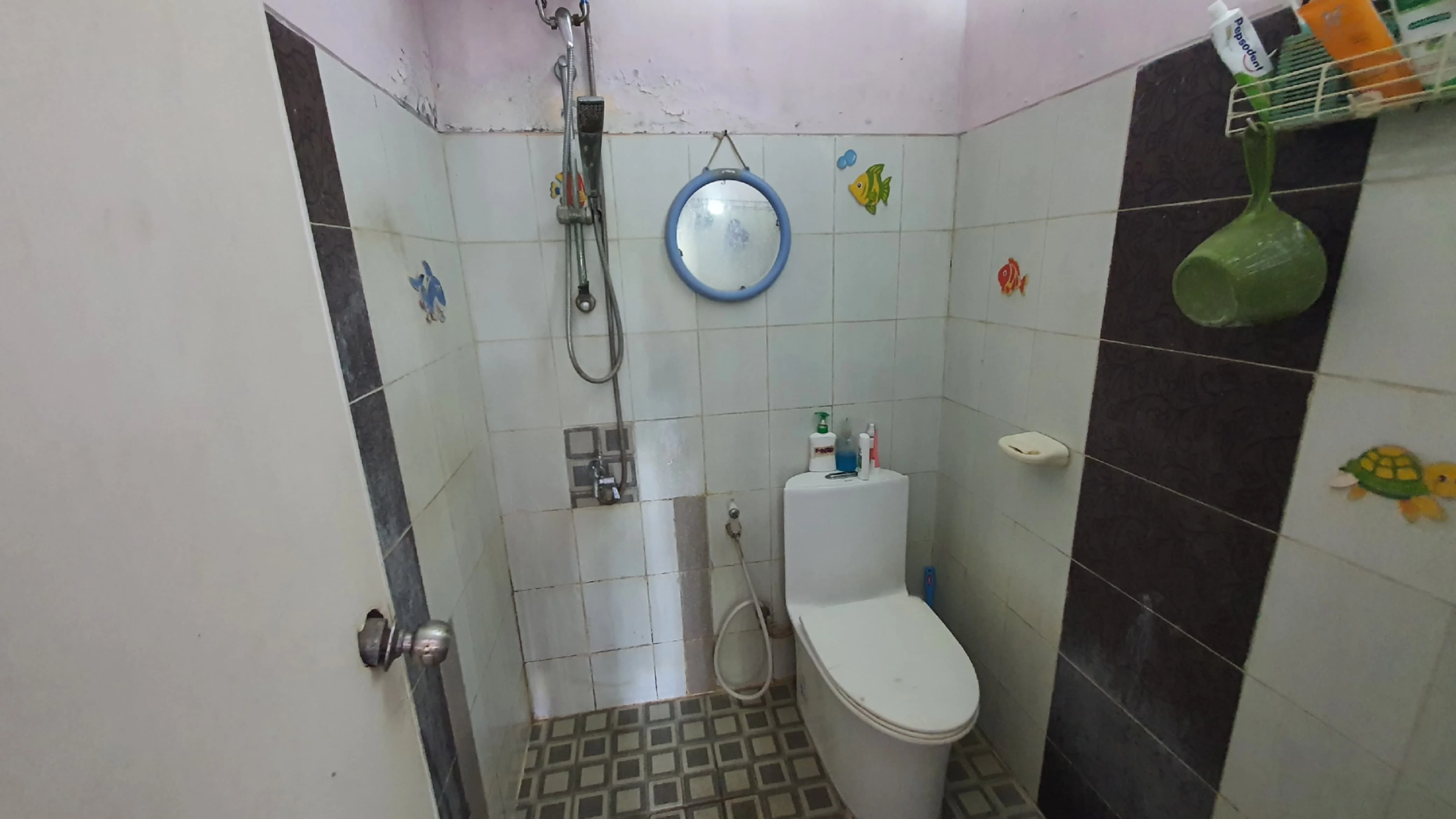 Dijual Rumah Pojok di Graha Juanda Sidoarjo Lokasi Nyaman dan Aman - Thumbnail 3