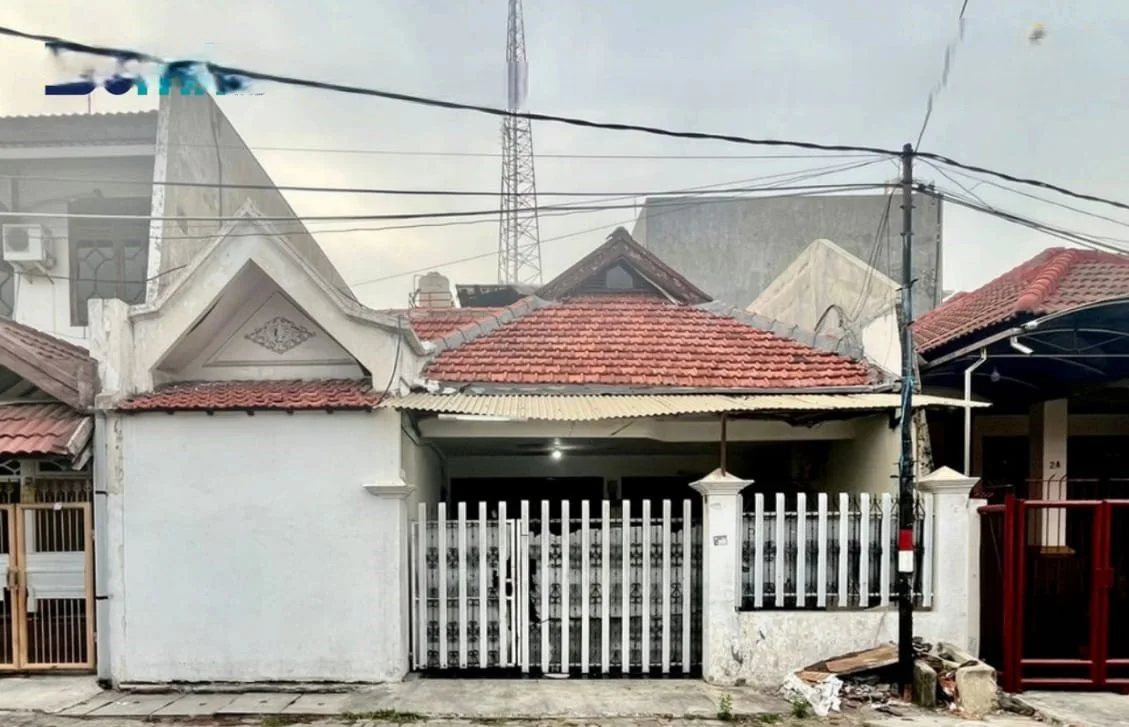 dijual-lelang-rumah-di-darmo-permai-selatan