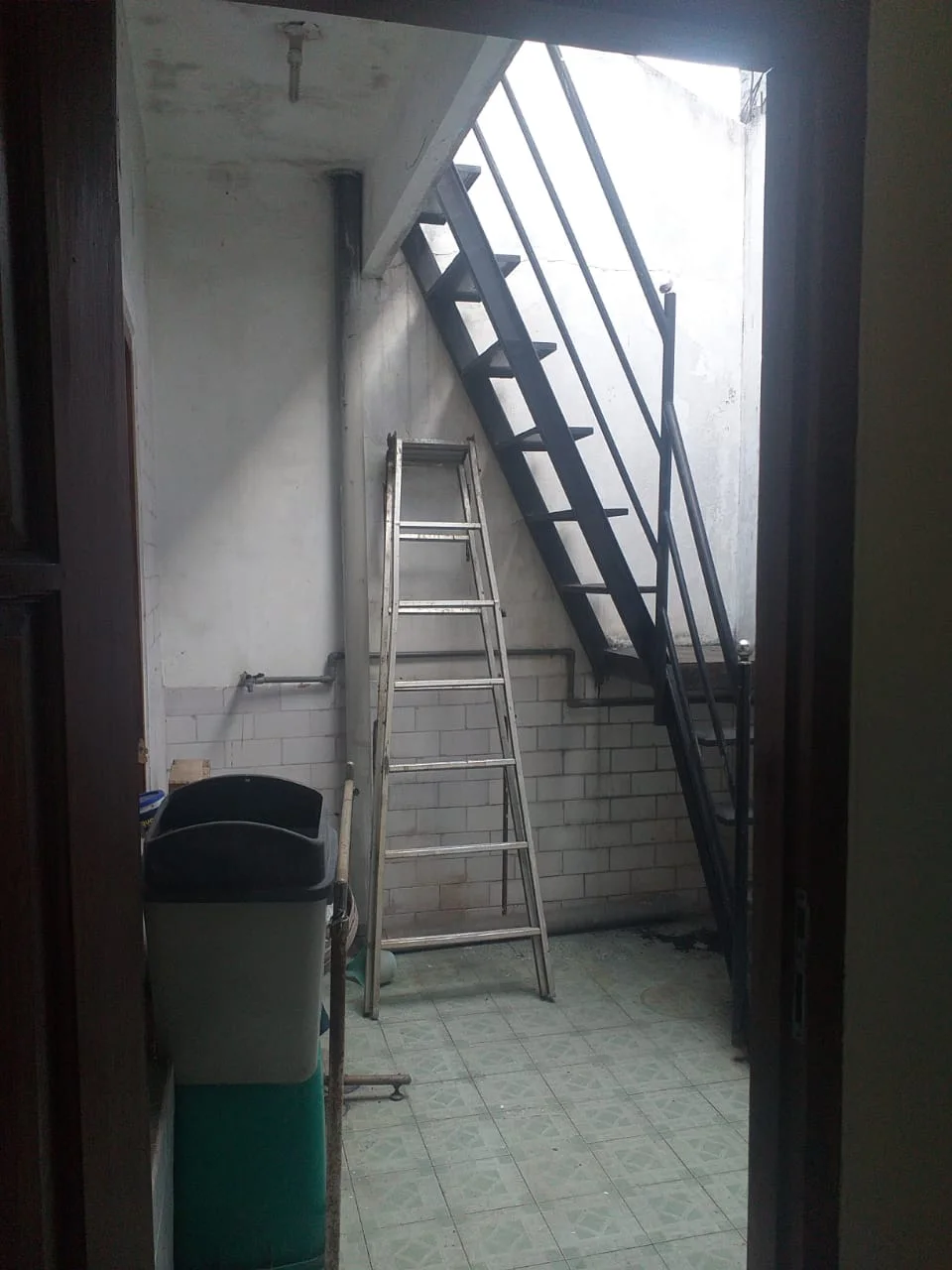 Dijual Rumah Lokasi Strategis di Gubeng Kertajaya Surabaya Timur - Thumbnail 2