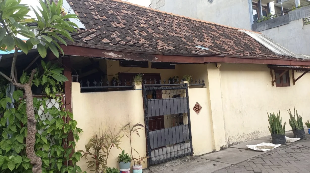 Dijual-Cepat-Rumah-Lokasi-Gubeng-Jaya-Surabaya-Timur-3