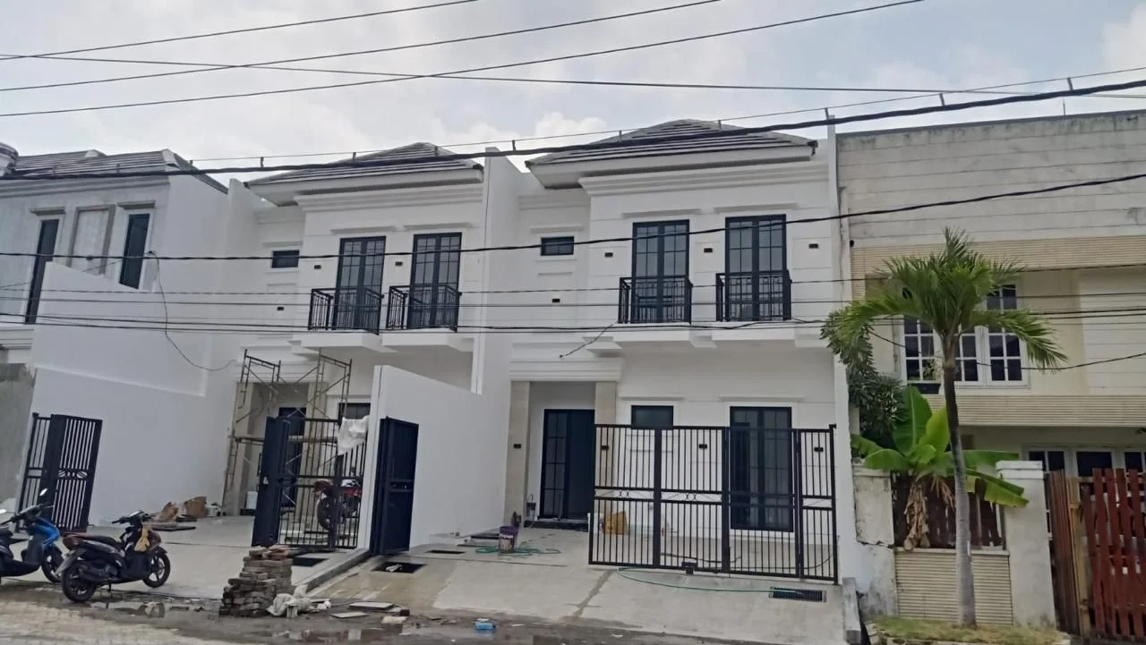 Dijual Rumah Baru Minimalis 2 Lantai Harga Dibawah 5M di Kawasan Sutorejo Timur Surabaya Timur - Image 1