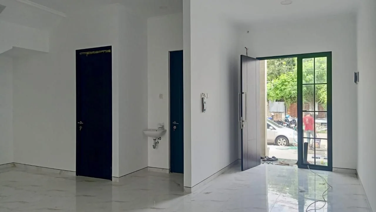 Dijual Rumah Baru Minimalis 2 Lantai Harga Dibawah 5M di Kawasan Sutorejo Timur Surabaya Timur - Thumbnail 2