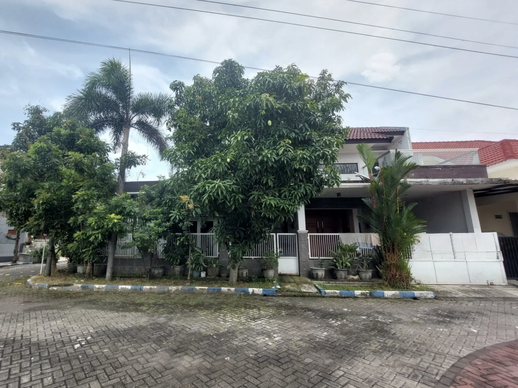 Rumah-di-Juanda-Regency-Sidoarjo