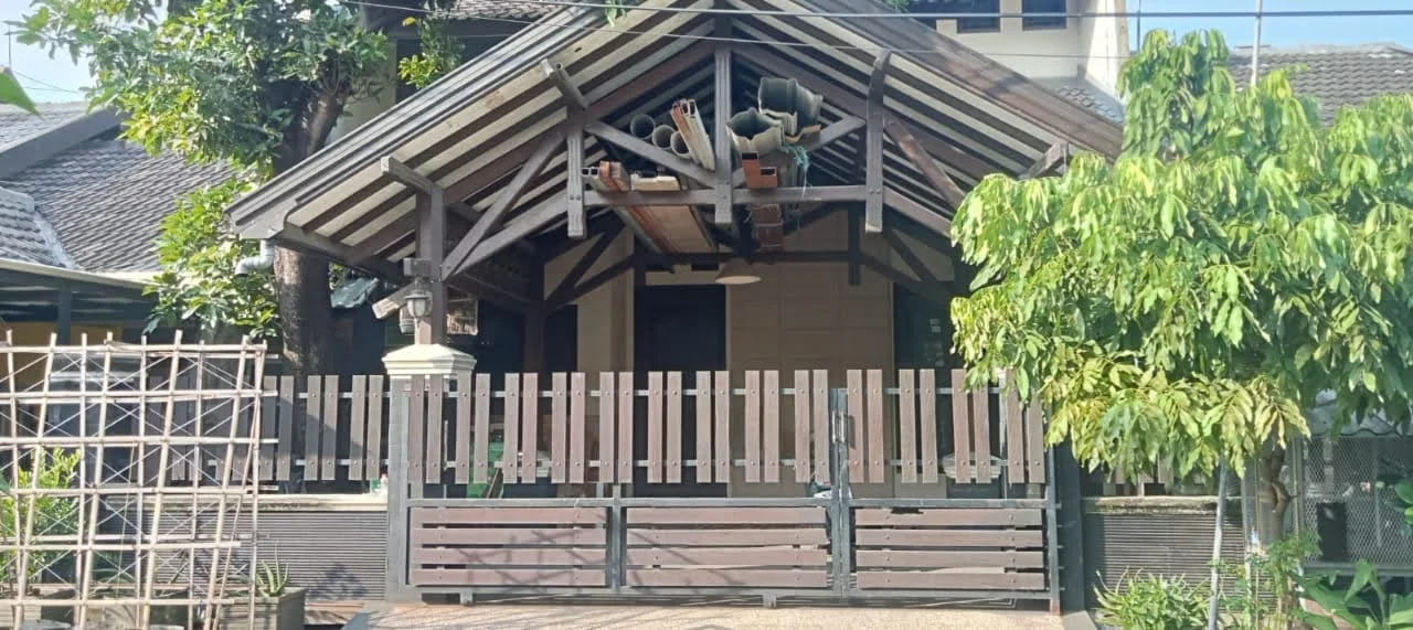 Jual-Rumah-di-Ketintang-Permai