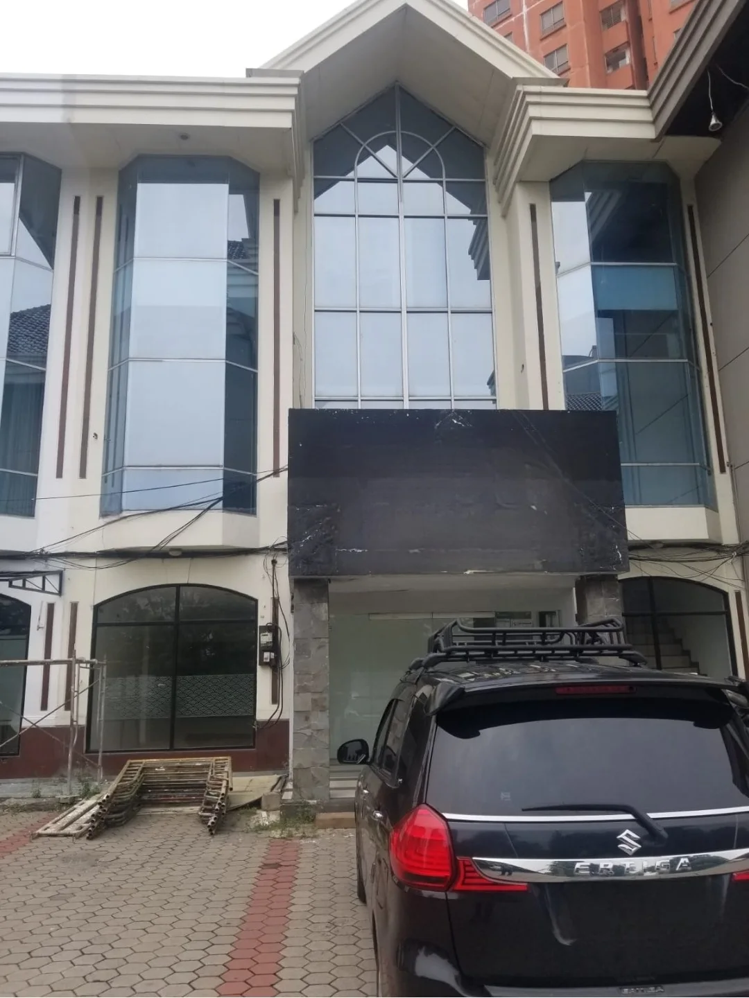 Dijual-ruko-strategis-di-apartemen-Beverly-Hill-surabaya-barat