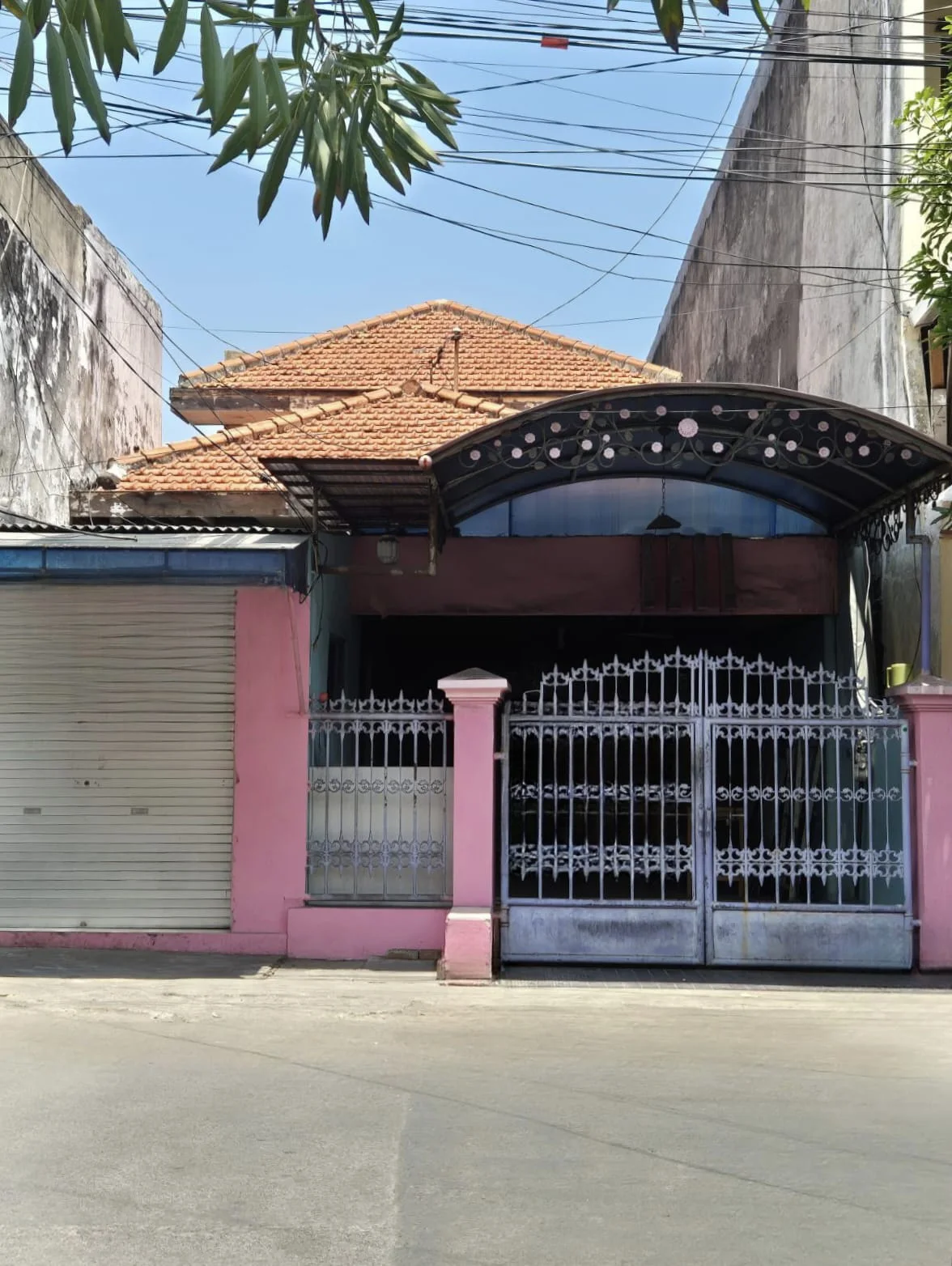 Dijual-Rumah-di-Gubeng-Kertajaya-Surabaya-Timur-Dekat-Fasilitas-Umum