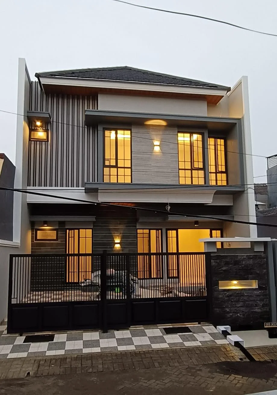 Dijual-Rumah-di-Wisma-Permai