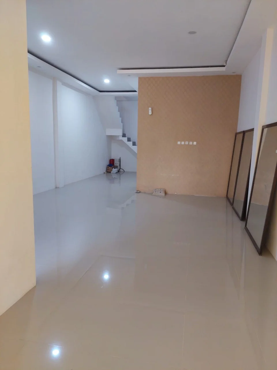 Dijual Lelang Rumah Murah di Jalan Wak Tunik Kalanganyar Sidoarjo - Thumbnail 2