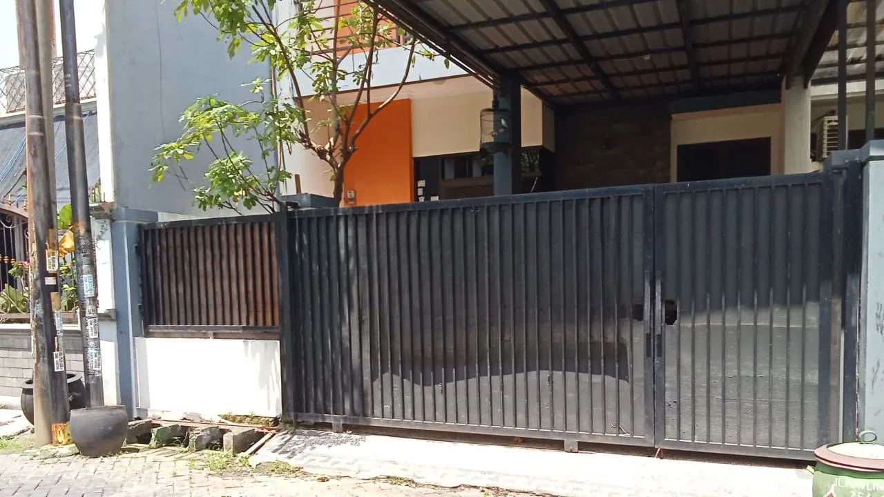 Dijual-Rumah-Siap-Huni-Lokasi-Jambangan-Indah-Surabaya-Selatan-4