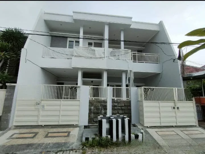Dijual-rumah-di-sutorejo-tengah