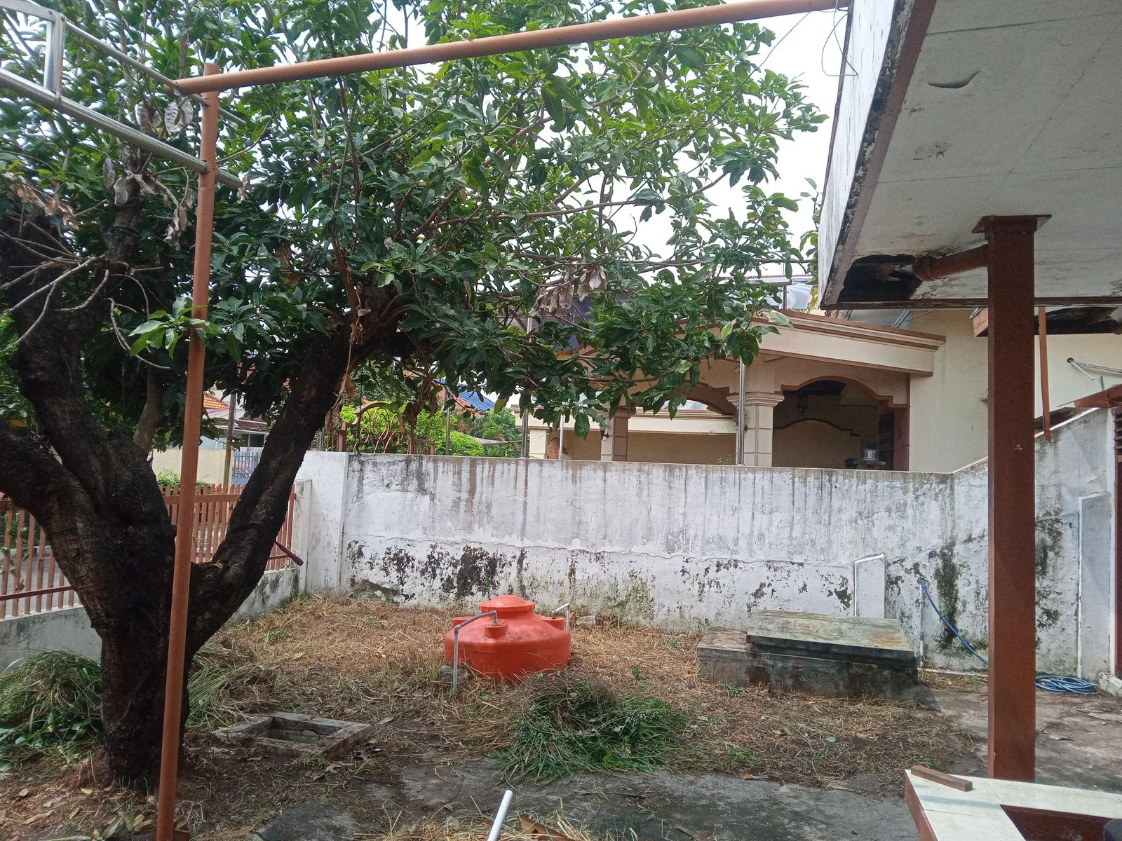 Dijual Rumah Nyaman Lokasi Strategis di Manyar Airdas Surabaya Timur - Thumbnail 3