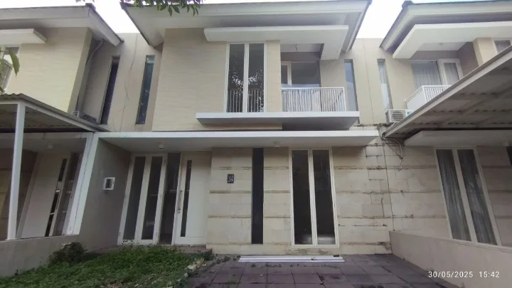 Dijual Cepat Rumah Minimalis Greenlake Wiyung Surabaya Barat
