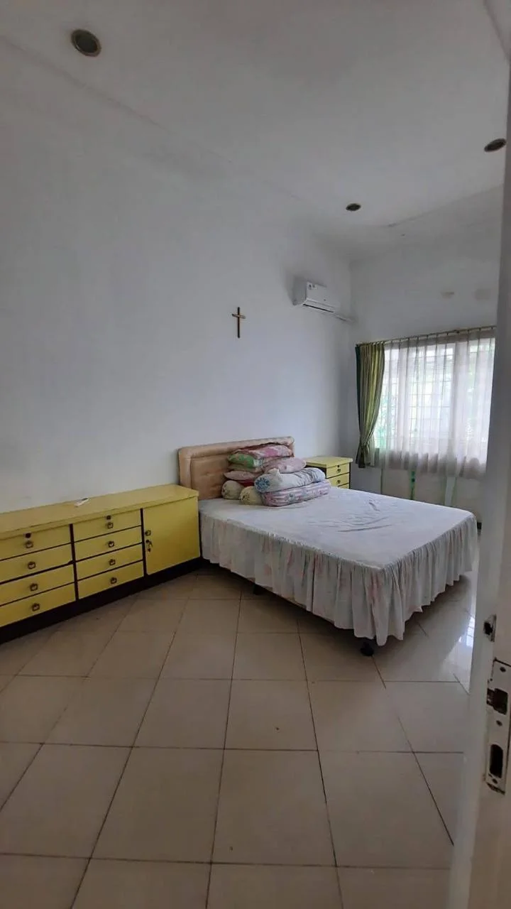 Rumah Dijual Siap Huni Strategis Darmo Baru Barat Surabaya Barat - Thumbnail 2