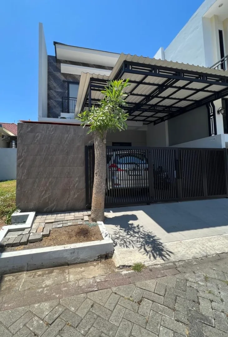 Rumah Dijual Siap Huni Strategis di Pakuwon City Surabaya Timur - Thumbnail 2