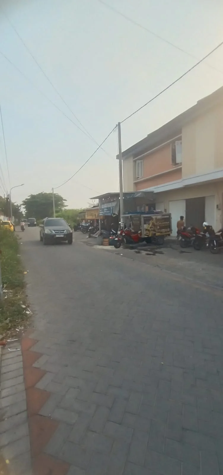 Disewakan Ruko Strategis 2 Lantai Gunung Anyar Sawah Surabaya Timur - Thumbnail 2