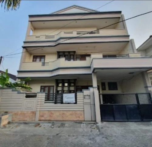 Dijual Rumah Mewah Dekat ITS & Pakuwon City Mall Surabaya Timur - Image 1