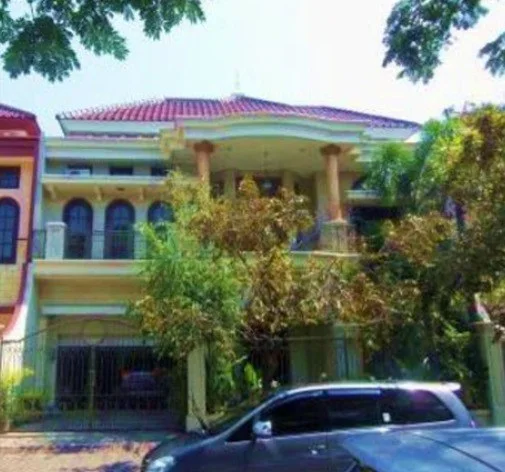 TAMPAK-DEPAN-RUMAH-LELANG-SEMOLOWARU