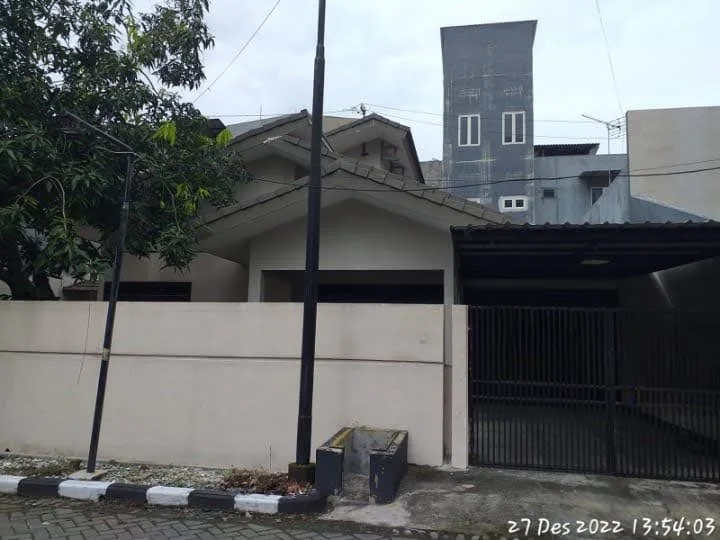 Rumah-Di-Darmo-Permai