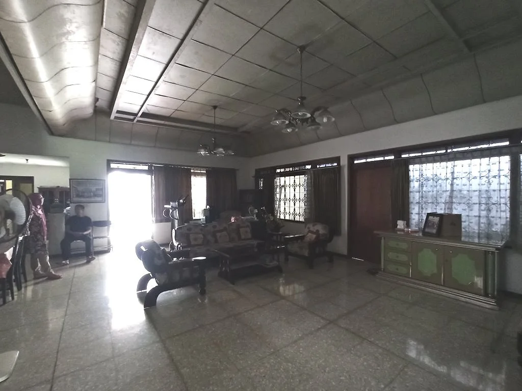 Jual Rumah Strategis Jemur Andayani Surabaya Selatan - Thumbnail 2