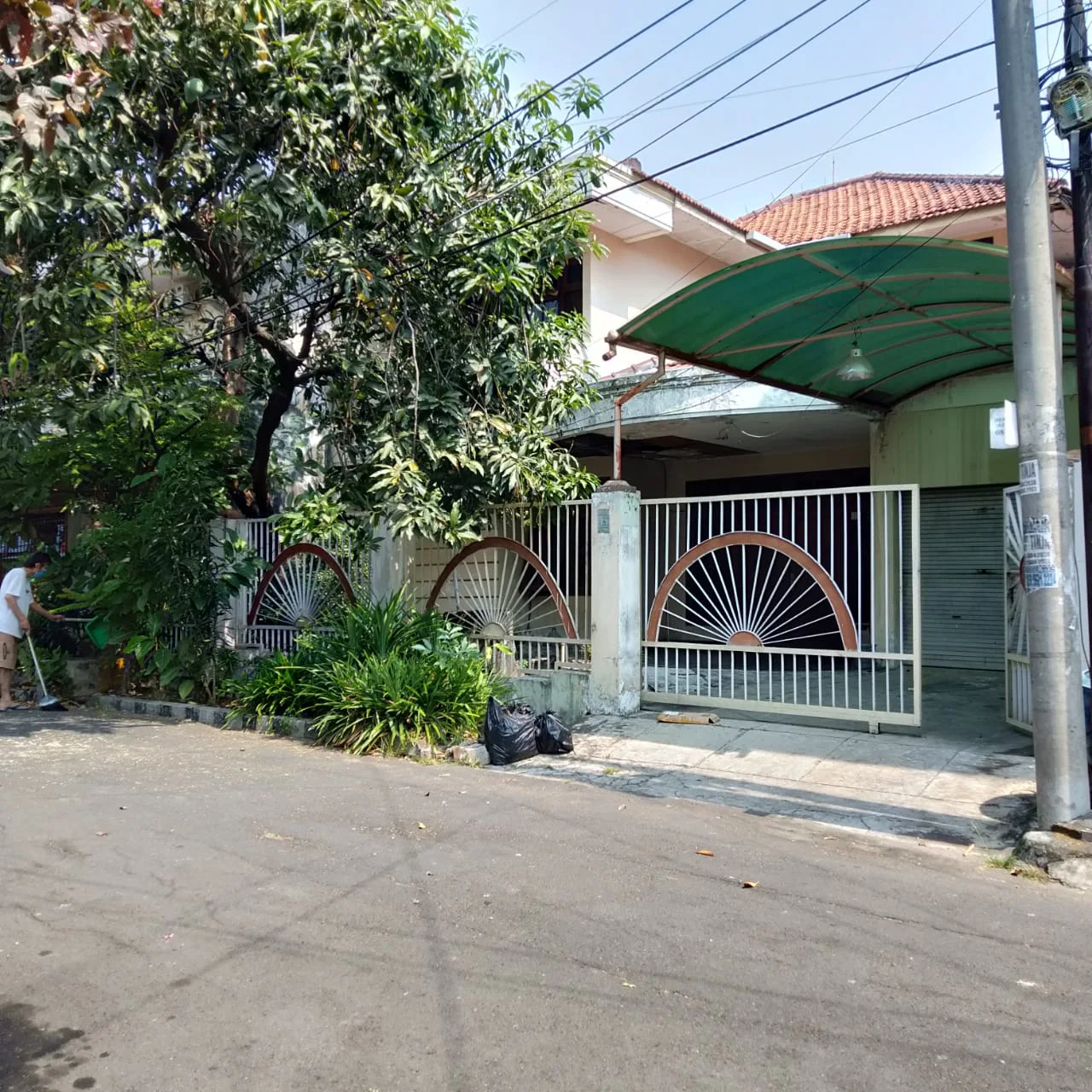 Dijual-Rumah-Siap-Huni-Darmo-Permai-Surabaya-Barat
