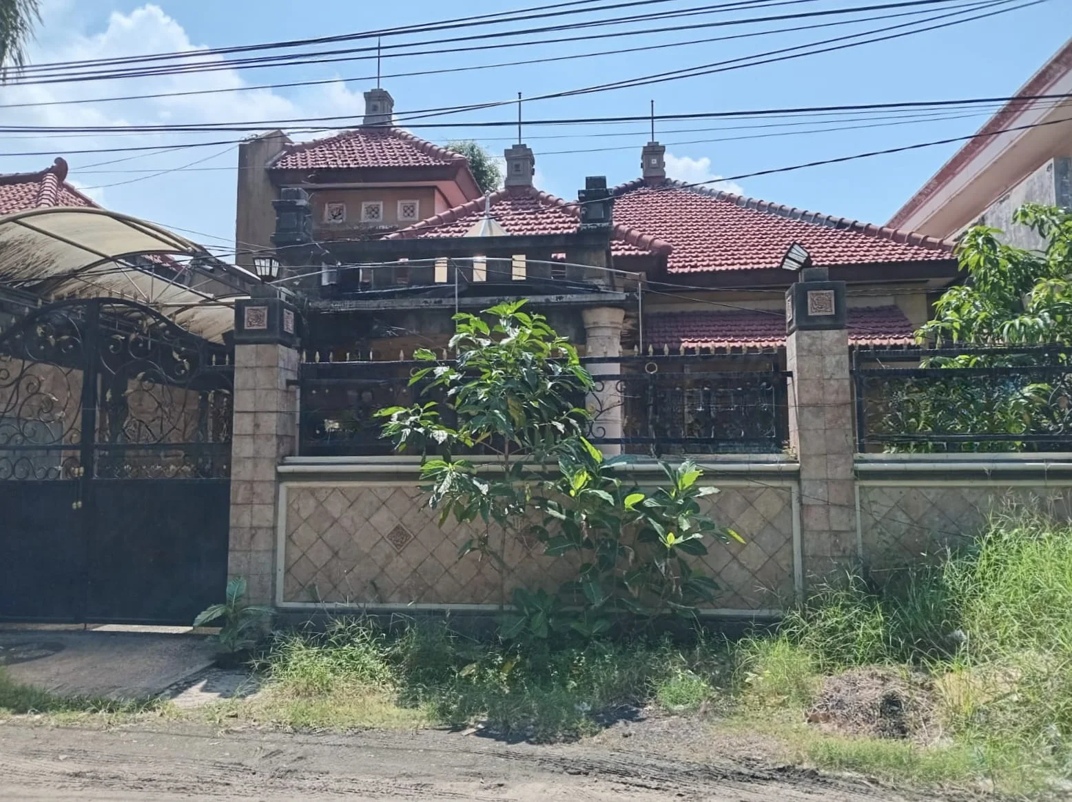 Dijual-Rumah-di-Jalan-Utama-Kalibokor-Surabaya-Timur-1