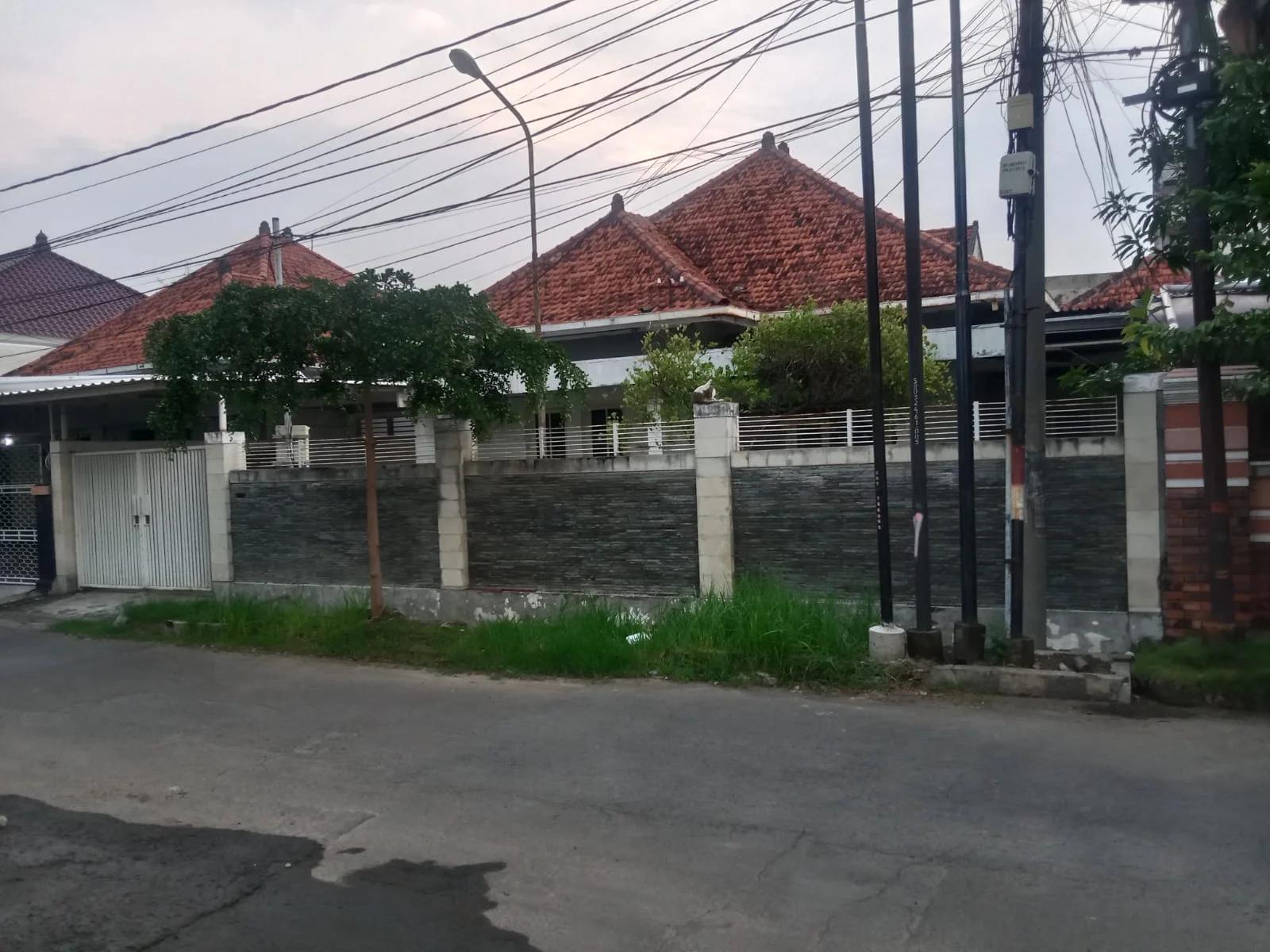 Dijual-rumah-legendaris-pusat-kota-Surabaya