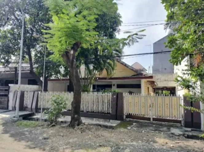 Jual-Rumah-Nyaman-Strategis-di-Ngagel-Jaya-Tengah-Surabaya-Timur