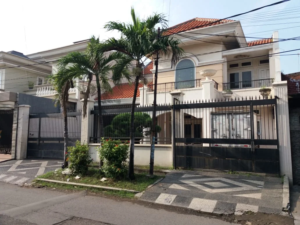 tampak-depan-rumah-kinibalu