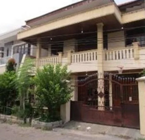 rumah-di-dharmahusada-indah