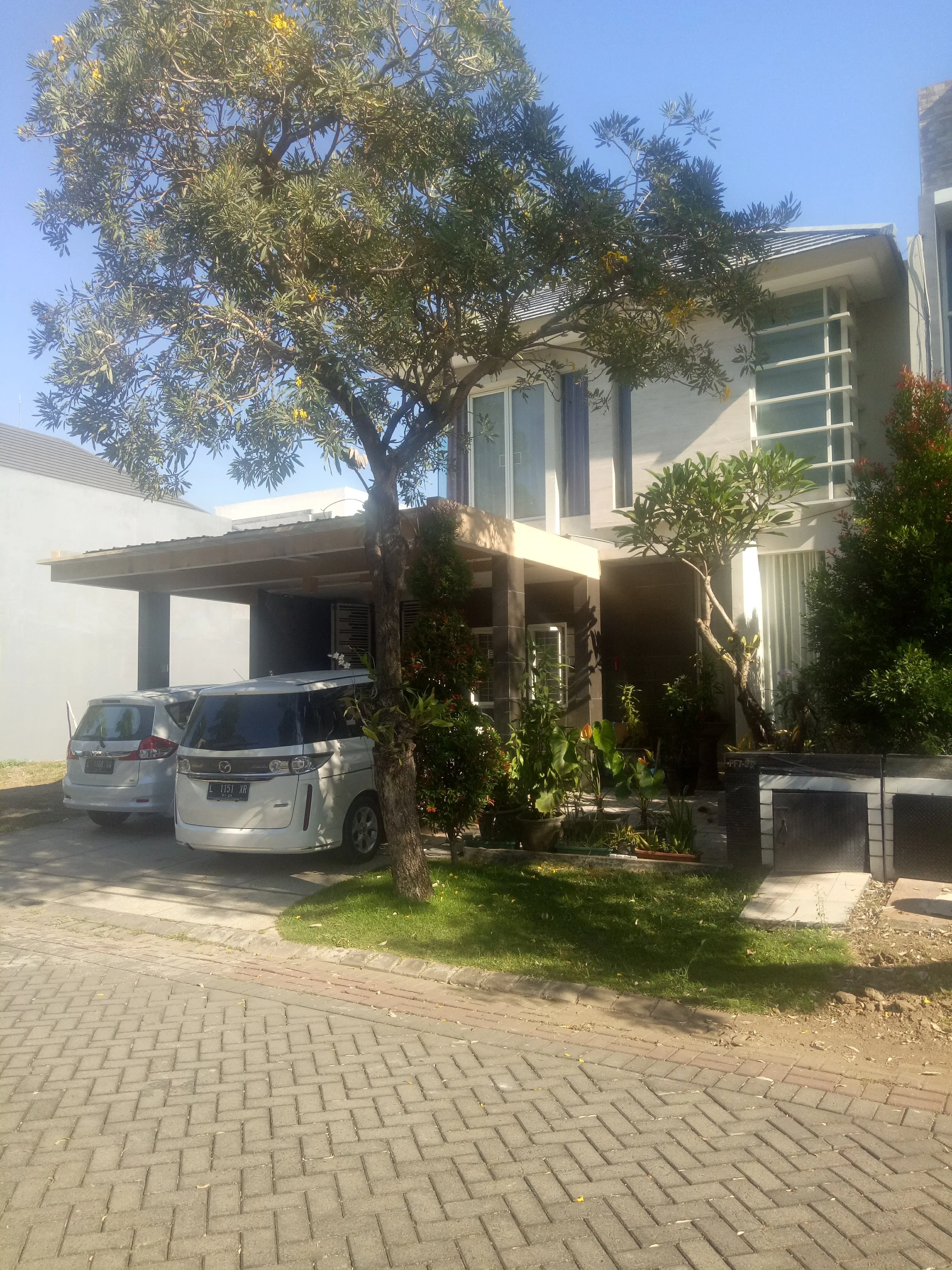 pakuwon-indah-2
