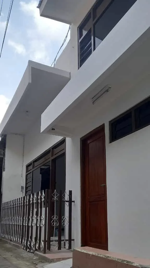 Dijual-Rumah-Siap-Huni-Lokasi-Kedung-Anyar-Surabaya-Pusat-1