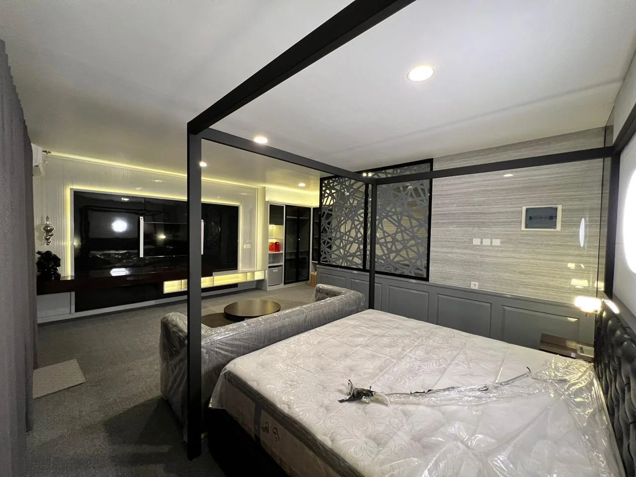 Dijual Rumah Villa Mewah 2 Lantai Fasilitas Lengkap Harga Menarik di Cluster Belmont Taman Dayu - Thumbnail 4