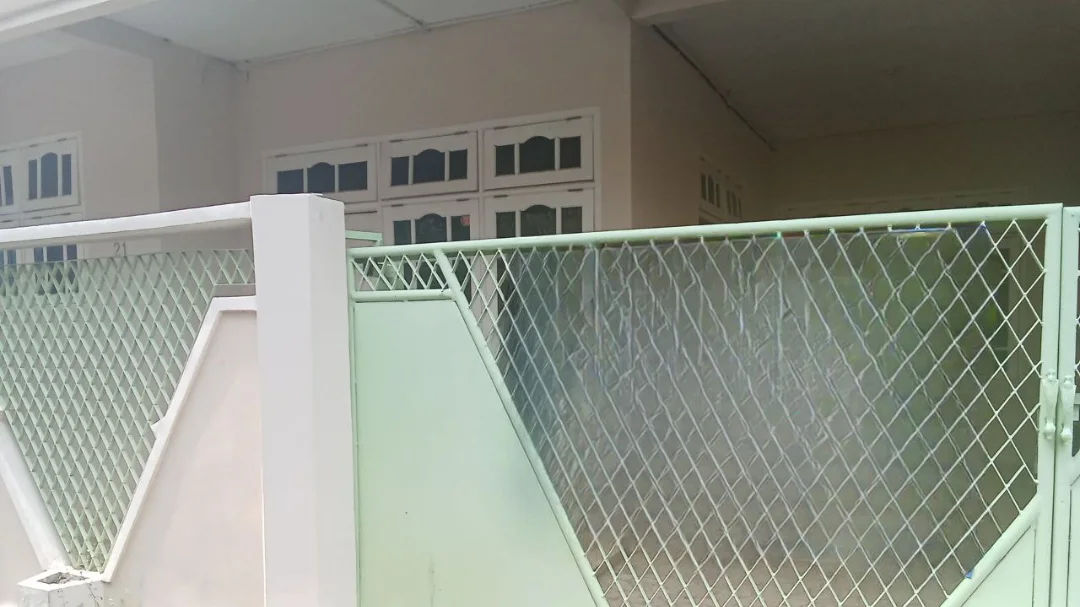 tampak-depan-rumah-kost-manukan