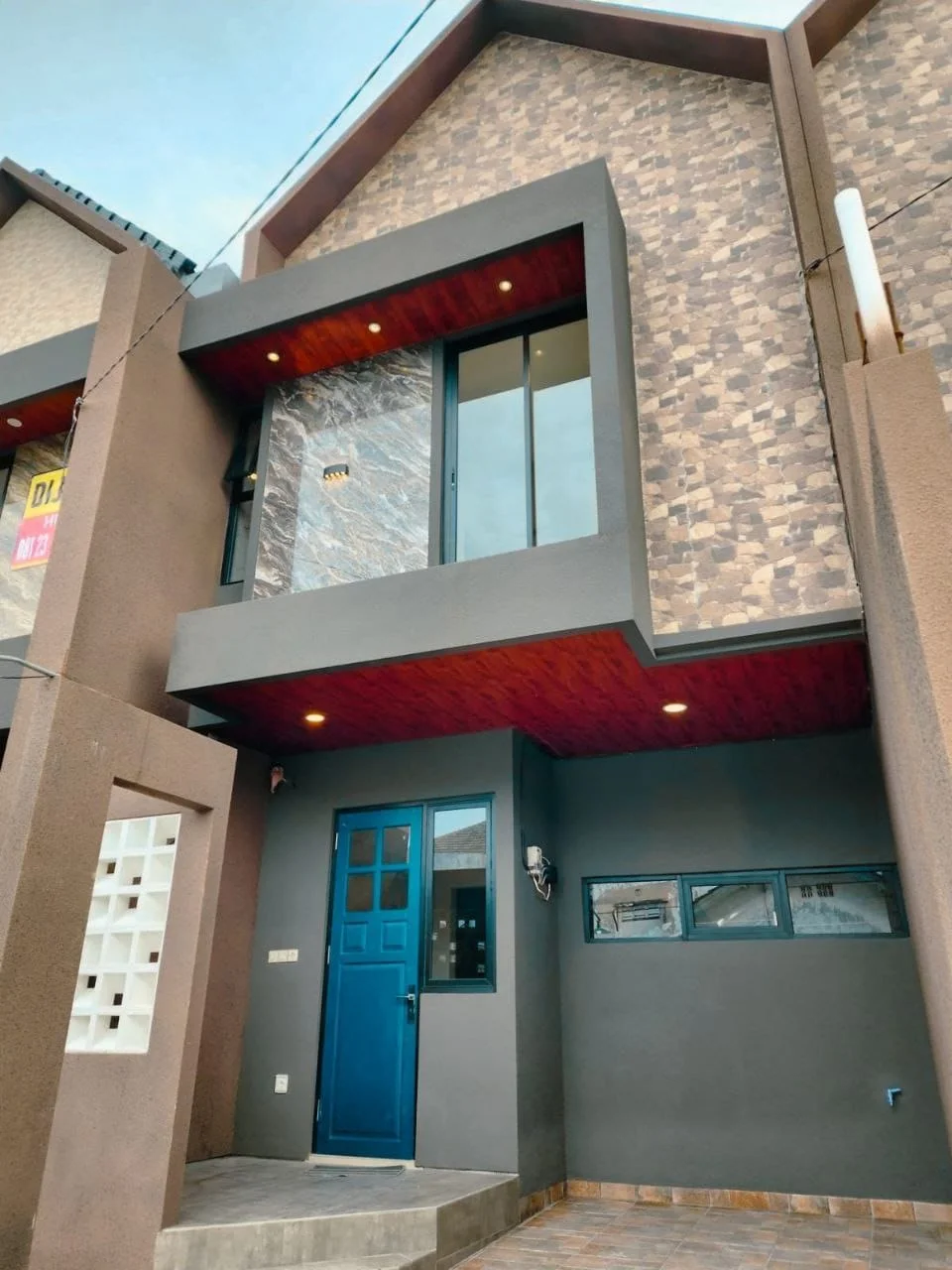 Jual-Rumah-Baru-2-Lantai-Modern-Minimalis-di-Griya-Mapan-Sentosa-Sidoarjo
