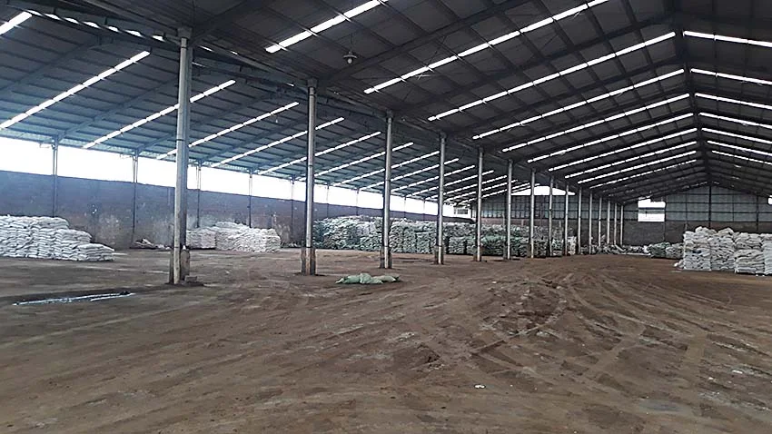 Dijual Eks Pabrik Lelang Terawat Dekat Alun-Alun dan Siap Pakai di Pasuruan - Thumbnail 3