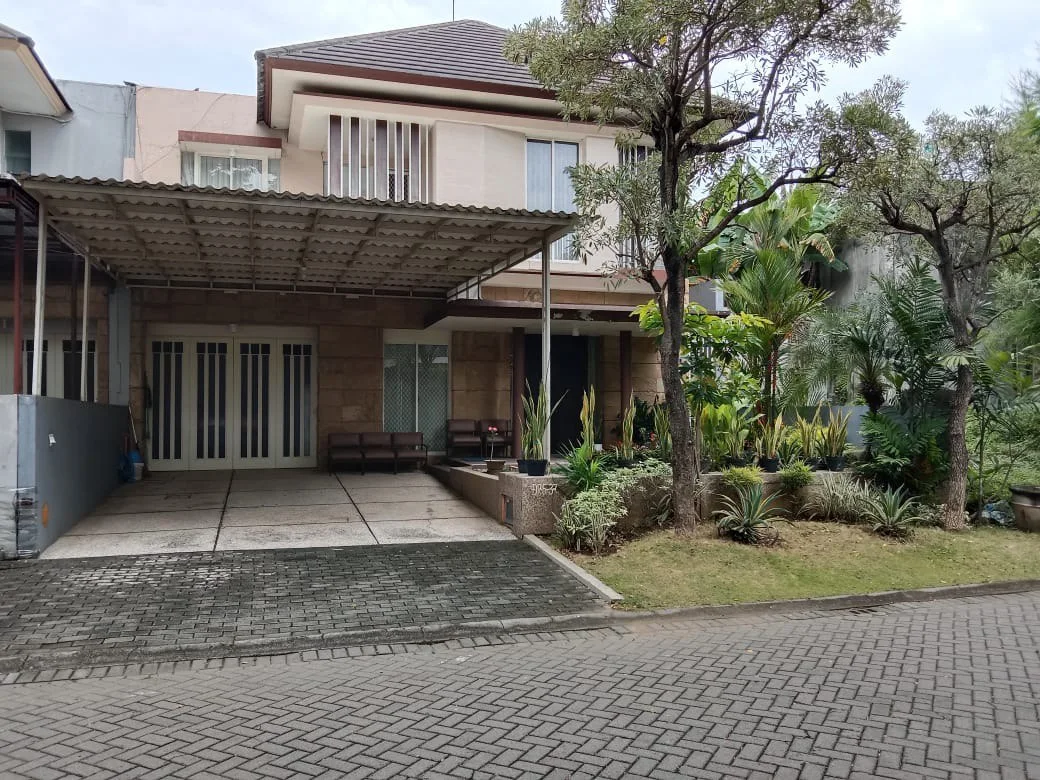 Dijual-Lelang-Rumah-Mewah-Strategis-di-Citraland-Diamond-Hill-Surabaya-Barat