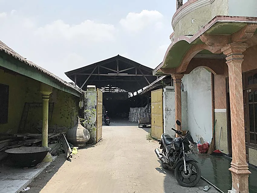 Dijual Rumah Lelang dengan Tanah Luas, Lokasi Strategis Dekat Tol Jombang - Thumbnail 2