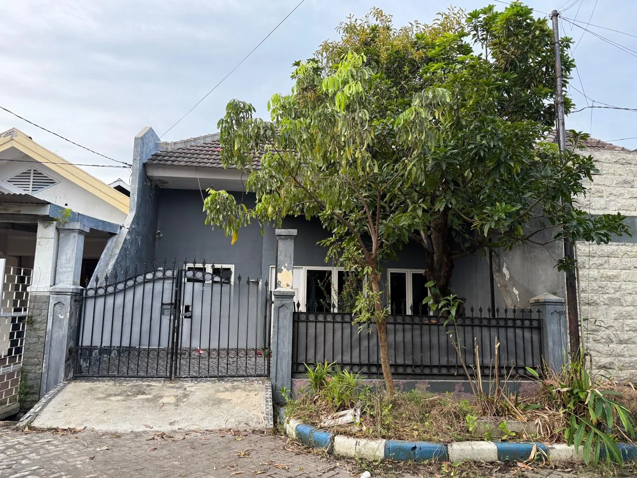 Jual-Rumah-Murah-1-Lantai-Lokasi-Strategis-di-Pondok-Candra-Sidoarjo