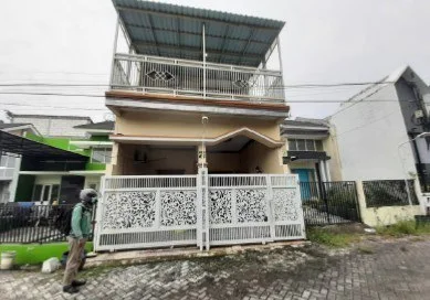 Jual-Lelang-Rumah-Strategis-Dekat-Wisata-Religi-dan-Kampus-di-Green-Hill-Gresik