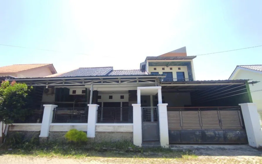 Dijual-Rumah-Lelang-Nyaman-Lokasi-Strategis-Dekat-Pantai-di-Banyuwangi