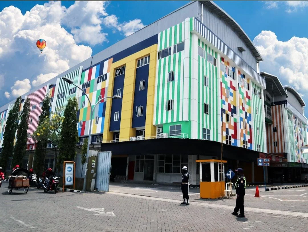 Jual-Stand-Dupak-Grosir-Lokasi-Komersial-Strategis-Surabaya-Pusat
