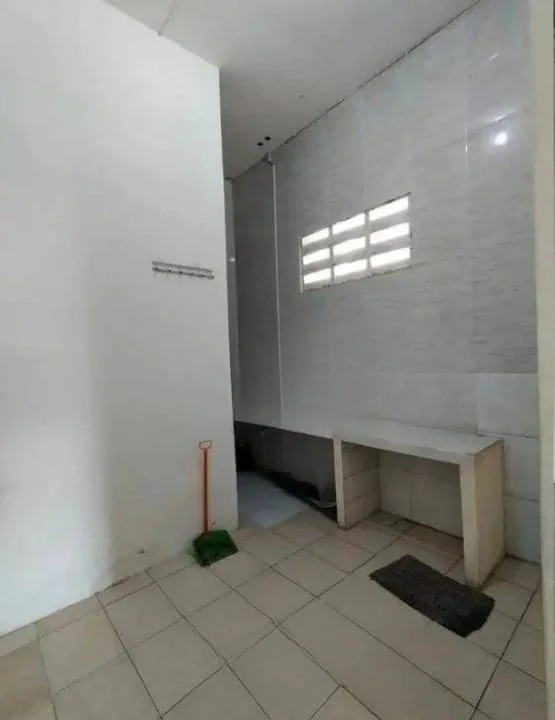 Dijual Ruko Strategis Hook di Jambangan Kebon Agung Surabaya Selatan - Thumbnail 4
