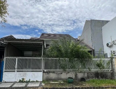 Dijual-Rumah-Lelang-Bisa-KPR-Cocok-Untuk-Hunian-di-Puri-Safira-Regency-Gresik